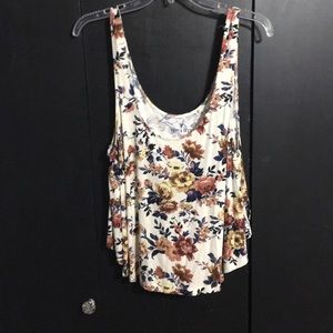 NWOT floral crop top